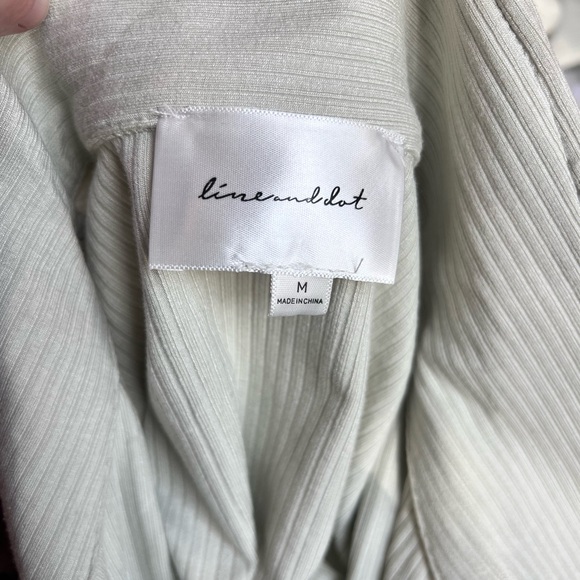 Line and dot - Picture 4 of 6